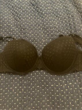 victoria’s secret black polka dot balconette bra
